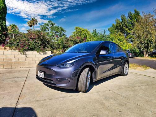 Stealth Grey 2024 Tesla Model Y Long Range Dual Motor All-Wheel Drive