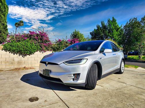 2018 Tesla Model X 100D
