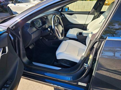 2018 Tesla Model S 100D