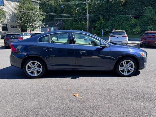2015 Volvo S60 T5 Premier