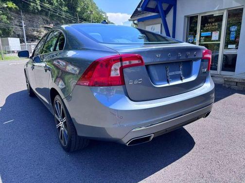 2016 Volvo S60 T5 Inscription Premier