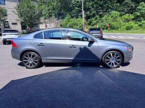 2016 Volvo S60 T5 Inscription Premier