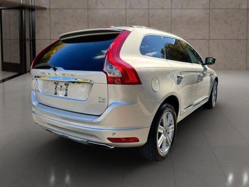 2017 Volvo XC60 T5 Inscription