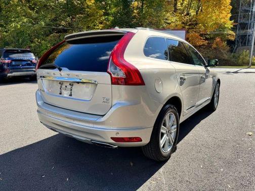 2017 Volvo XC60 T5 Inscription