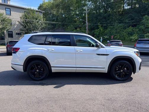 2023 Volkswagen Atlas 3.6 V6 SEL R-Line Black