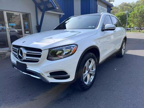 2018 Mercedes-Benz GLC 300 Base 4MATIC