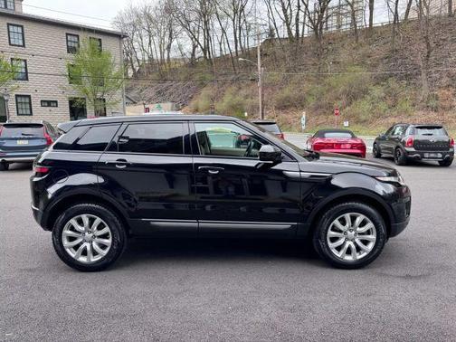 2019 Land Rover Range Rover Evoque SE