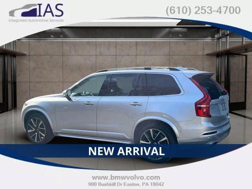 2019 Volvo XC90 T6 Momentum