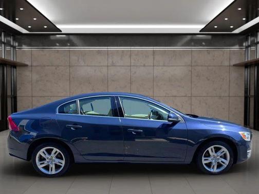 2015 Volvo S60 T5 Premier