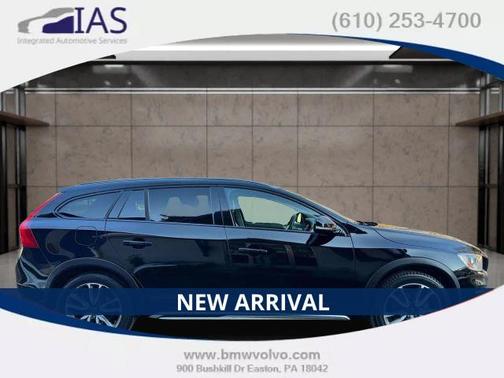 2018 Volvo V60 Cross Country T5