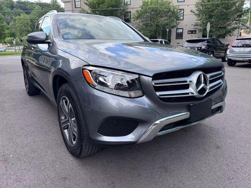 2016 Mercedes-Benz GLC-Class GLC 300 4MATIC
