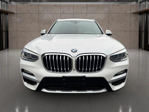 White Metallic 2019 BMW X3 xDrive30i