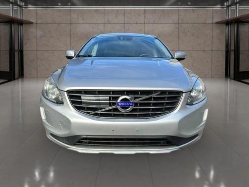 2017 Volvo XC60 T5 Inscription