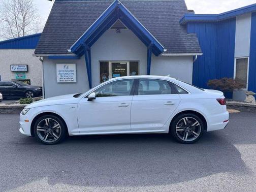 2018 Audi A4 2.0T Premium Plus