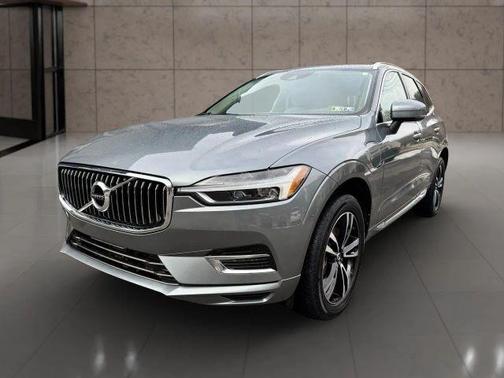 2021 Volvo XC60 Recharge Plug-In Hybrid T8 Inscription Expression