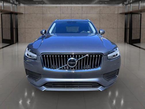2020 Volvo XC90 T6 Momentum 6 Passenger