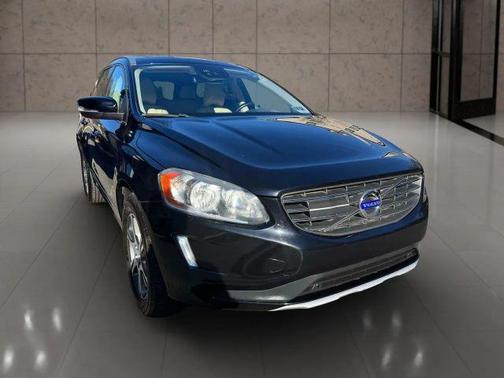 2015 Volvo XC60 T6 Platinum