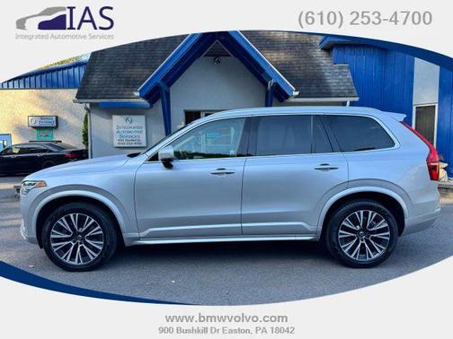 2021 Volvo XC90 T5 Momentum 7 Passenger