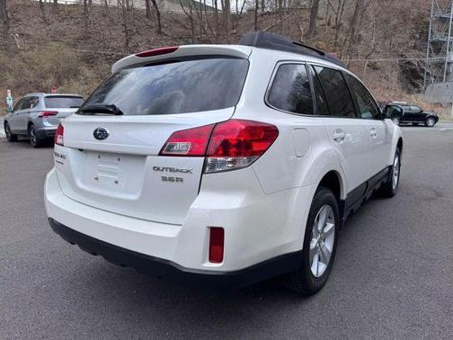 2014 Subaru Outback 3.6R Limited