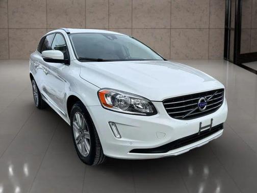 2016 Volvo XC60 T6 Drive-E