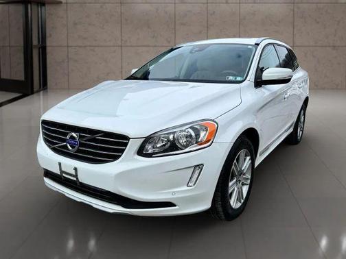 2016 Volvo XC60 T6 Drive-E