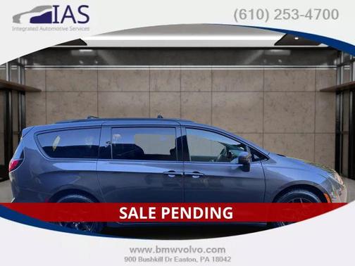 2018 Chrysler Pacifica Touring-L Plus