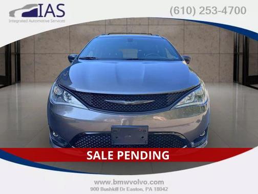 2018 Chrysler Pacifica Touring-L Plus