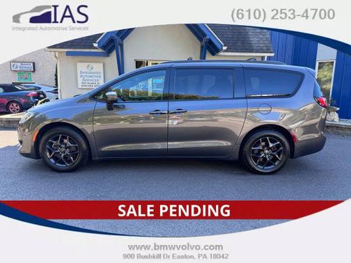 2018 Chrysler Pacifica Touring-L Plus