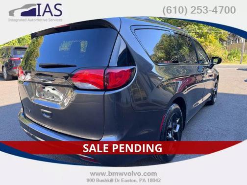 2018 Chrysler Pacifica Touring-L Plus