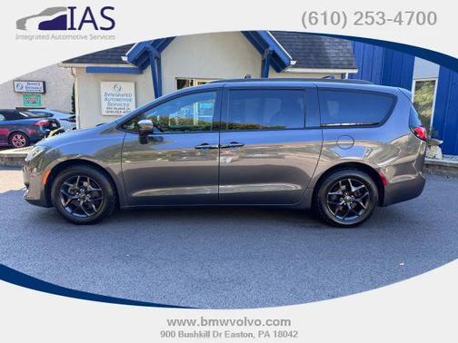 2018 Chrysler Pacifica Touring-L Plus