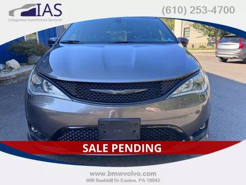 2018 Chrysler Pacifica Touring-L Plus