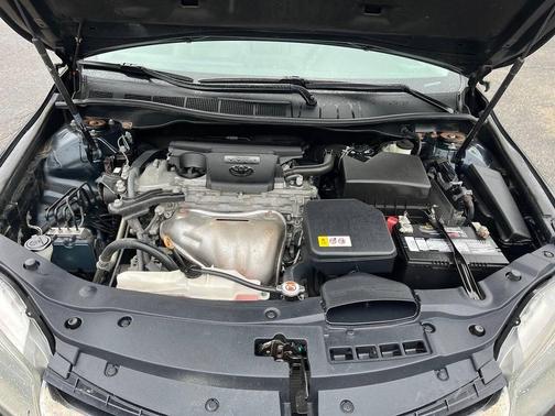 Cosmic Gray Mica 2017 Toyota Camry SE