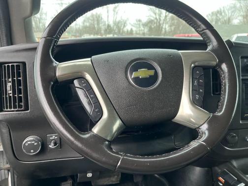 2019 Chevrolet Express 3500 Work Van
