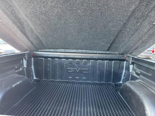 2006 GMC Sierra 1500 SL Crew Cab