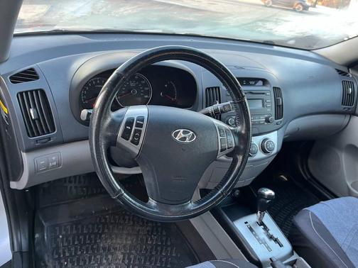 2010 Hyundai ELANTRA GLS