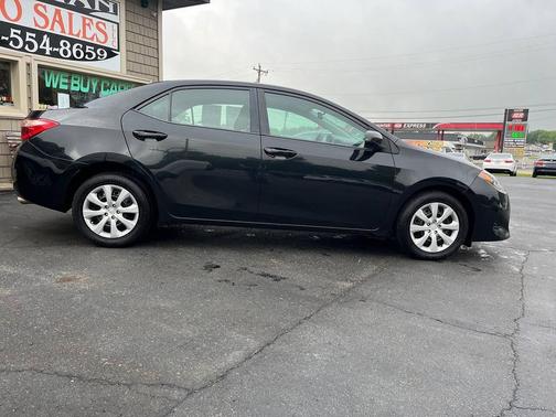 Black Sand Pearl 2019 Toyota Corolla LE