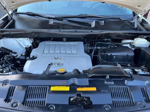 2013 Toyota Highlander SE