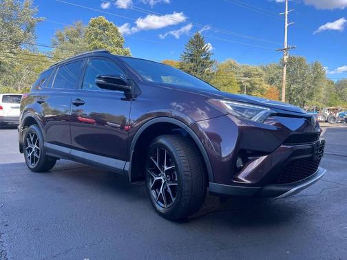 2016 Toyota RAV4 SE