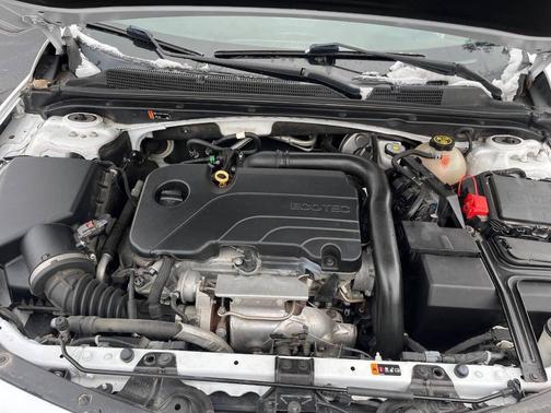 2020 Chevrolet Malibu FWD LT