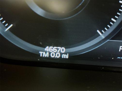 2021 Volvo S60 T5 Momentum