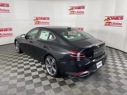 2025 Genesis G70 3.3T Sport Advanced