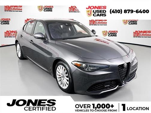 2023 Alfa Romeo Giulia Base