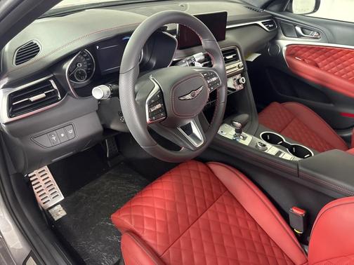 2025 Genesis G70 3.3T Sport Advanced