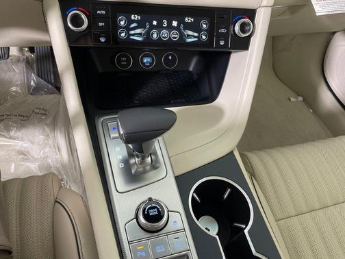 Silver 2026 Genesis G70 2.5T Prestige