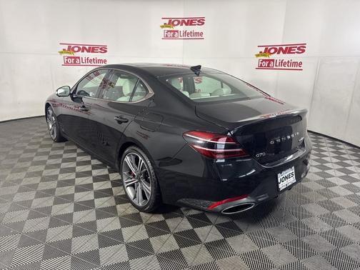 2025 Genesis G70 3.3T Sport Advanced