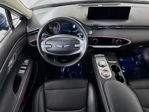 2022 Genesis GV70 2.5T