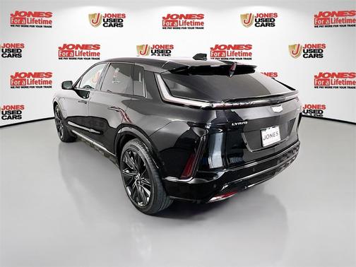 2024 Cadillac LYRIQ Sport