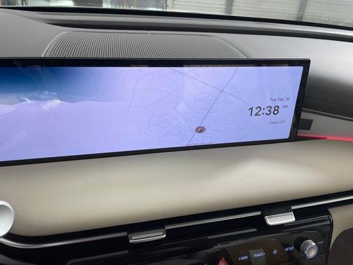 2026 Genesis G80 2.5T