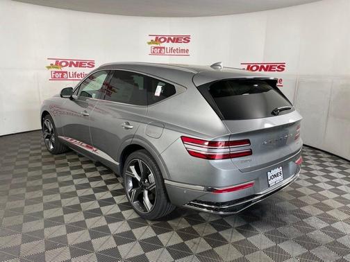 Silver 2026 Genesis GV80 2.5T Prestige