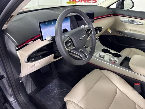 2026 Genesis GV70 2.5T